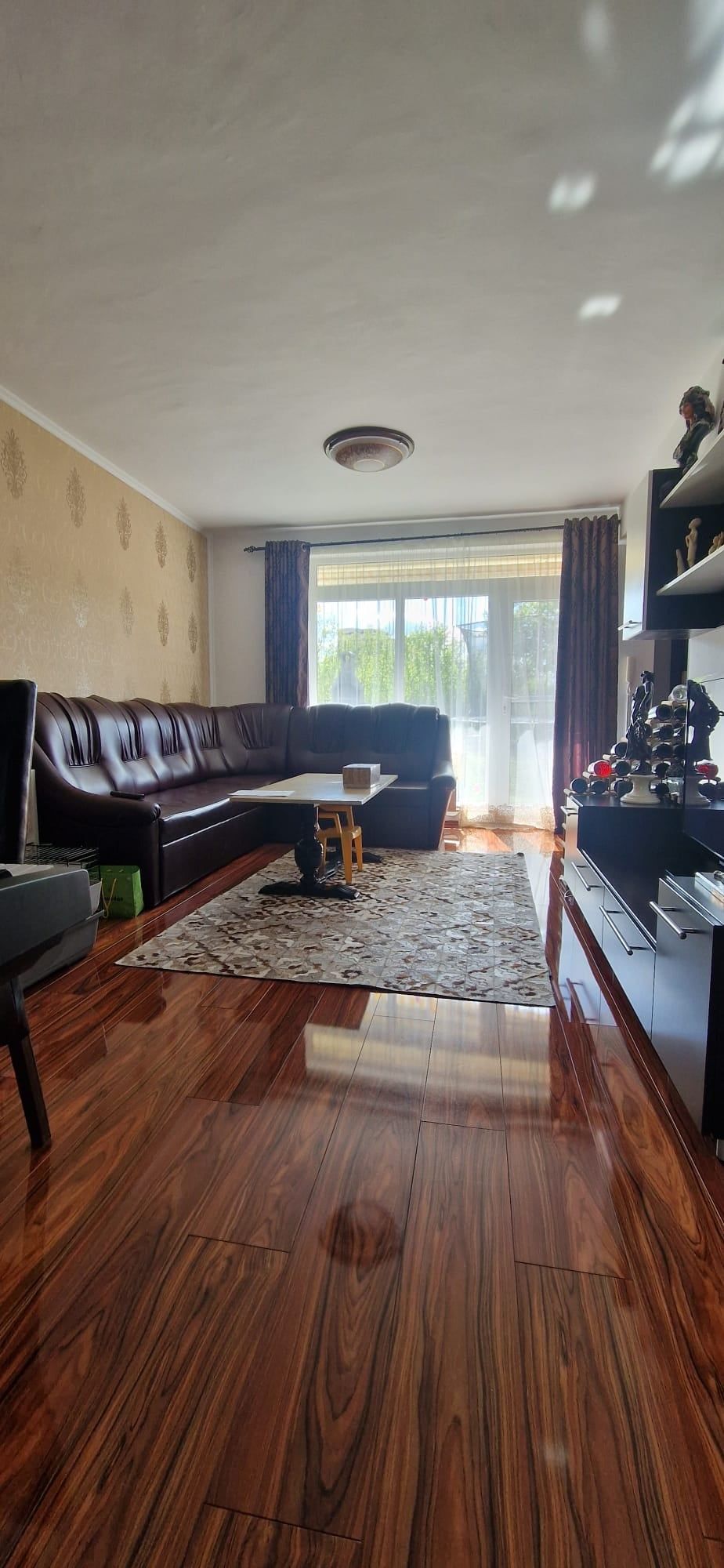 Proprietar - Duplex Buna Ziua, finisat, garaj + 3 parcari, 231 mp teren - 6