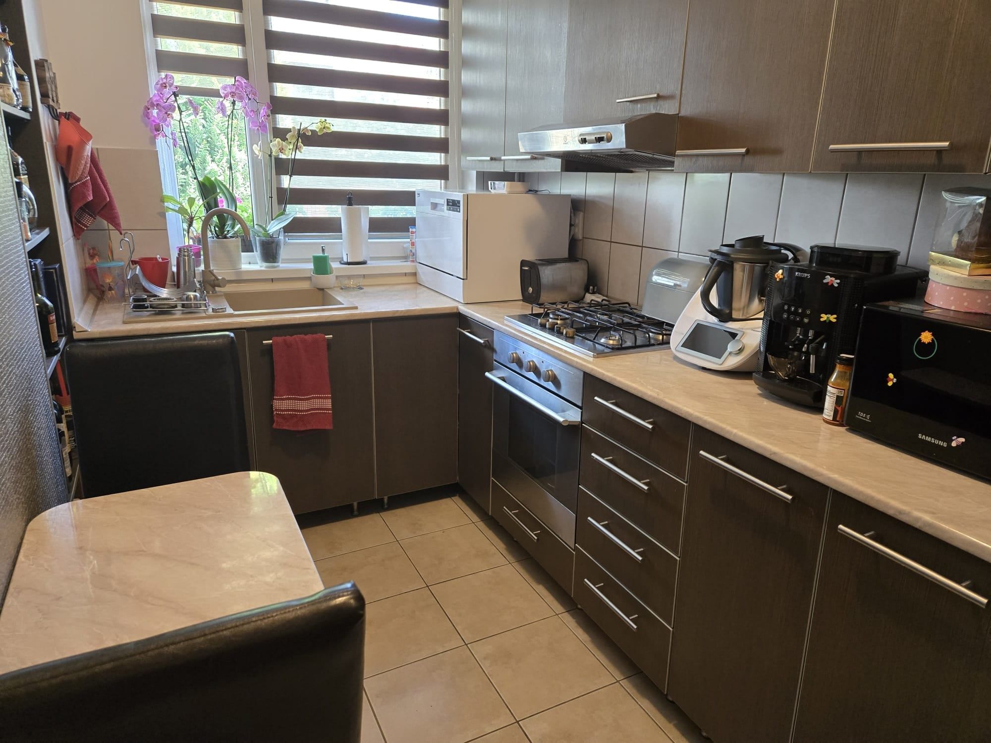 Proprietar - Duplex Buna Ziua, finisat, garaj + 3 parcari, 231 mp teren - 9
