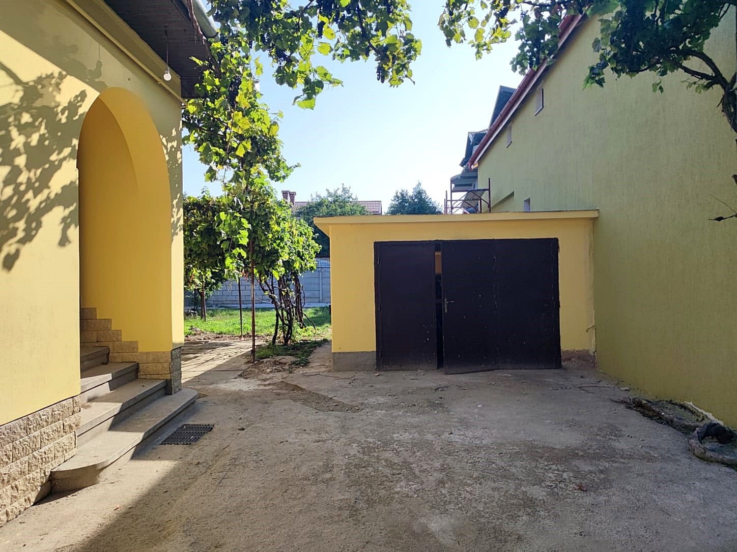 Brasov, casa de vanzare, 80 mp utili, 500 mp teren.