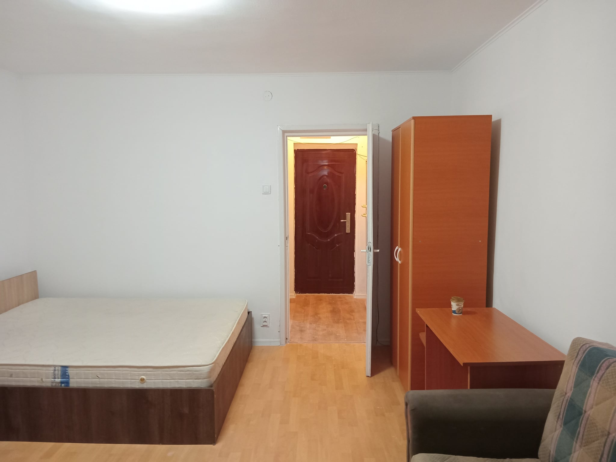 Închiriez garsonieră Drumul Taberei - 14