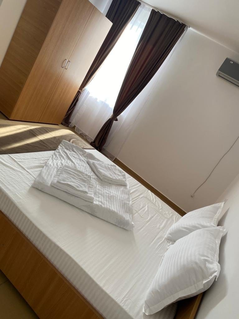 Vilă P+1+M, 640 mp construiți, teren 1.050 mp, 12 dormitoare – Schitu, Costinești - 26