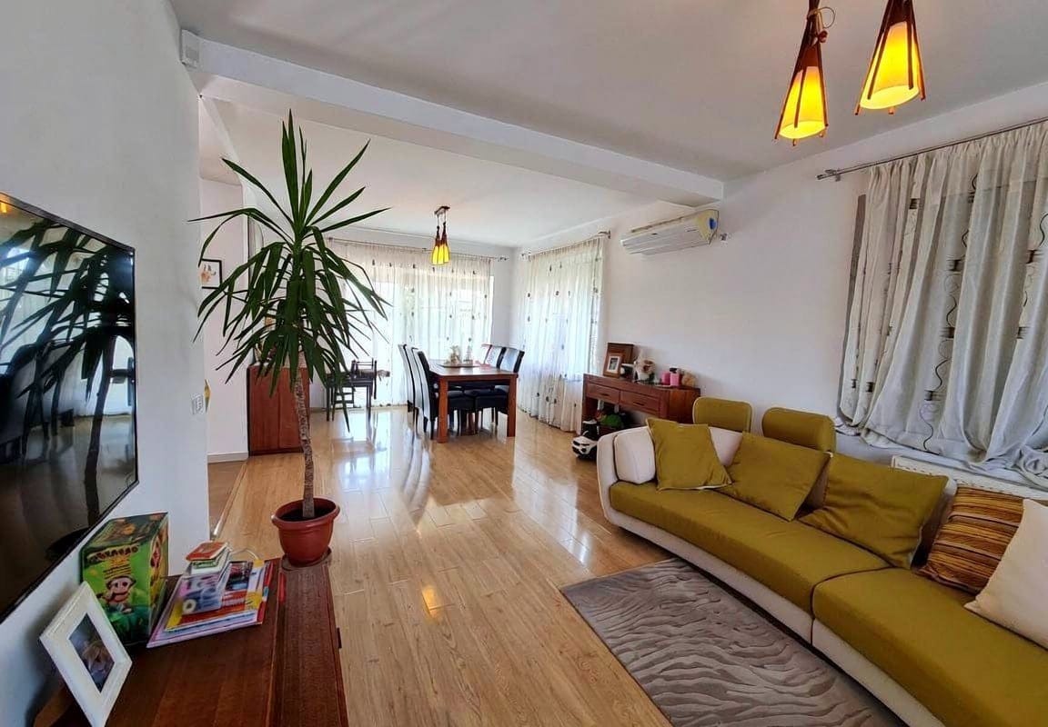 Vila mobilata la cheie in Domnesti - Direct Proprietar - 16