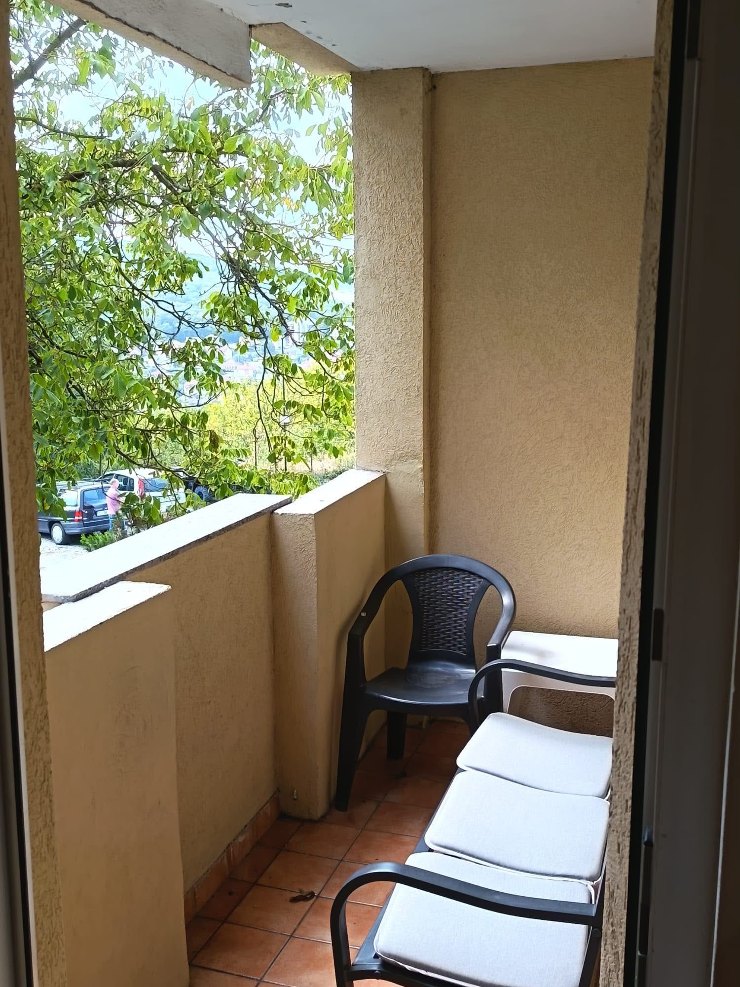 Inchiriez apartament cu 4 camere, Zorilor, str. Gheorghe Dima - 8