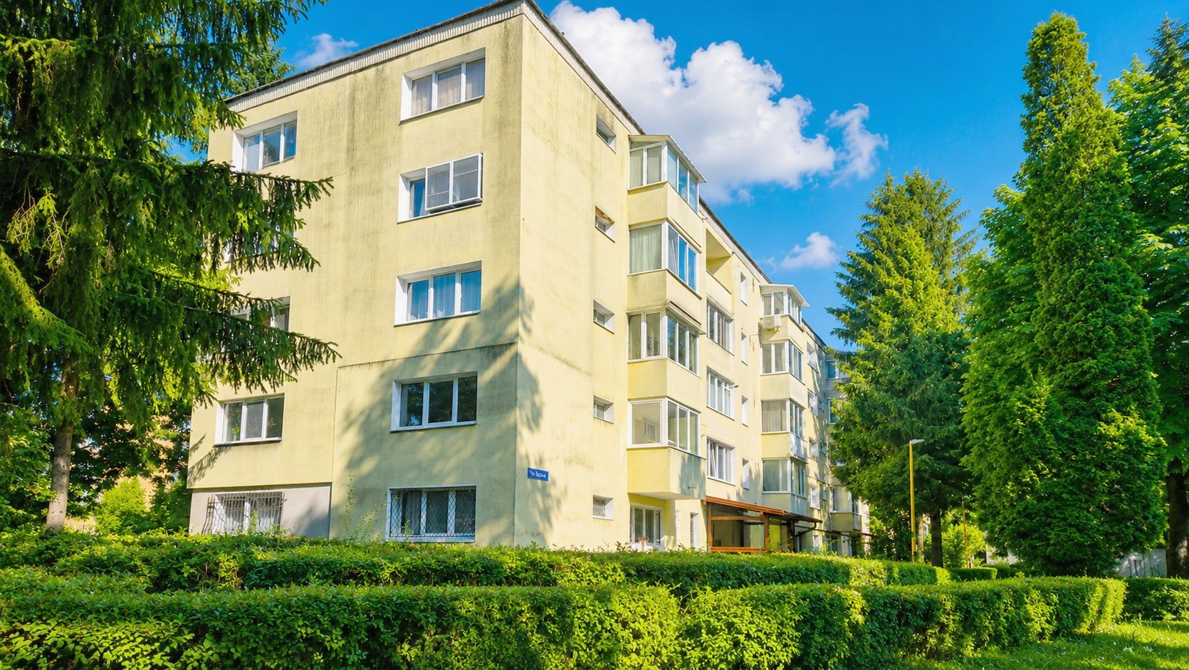 Astra - apartament cu 2 camere, zonă verde și liniștită. - 2