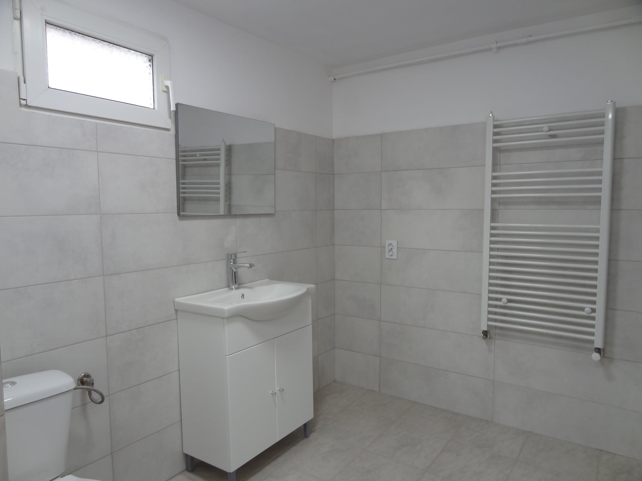 PROPRIETAR – Casă individuală renovată, 5 camere, teren 543 mp – Domnești - 14
