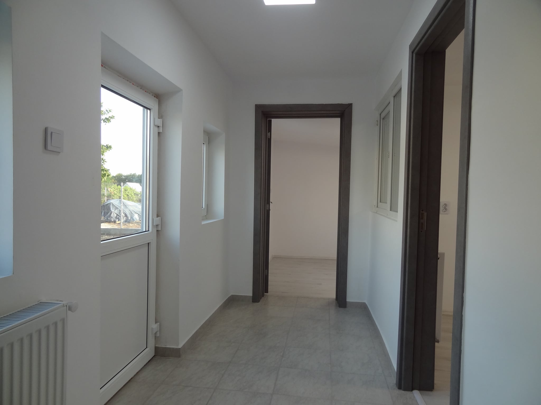 PROPRIETAR – Casă individuală renovată, 5 camere, teren 543 mp – Domnești - 10
