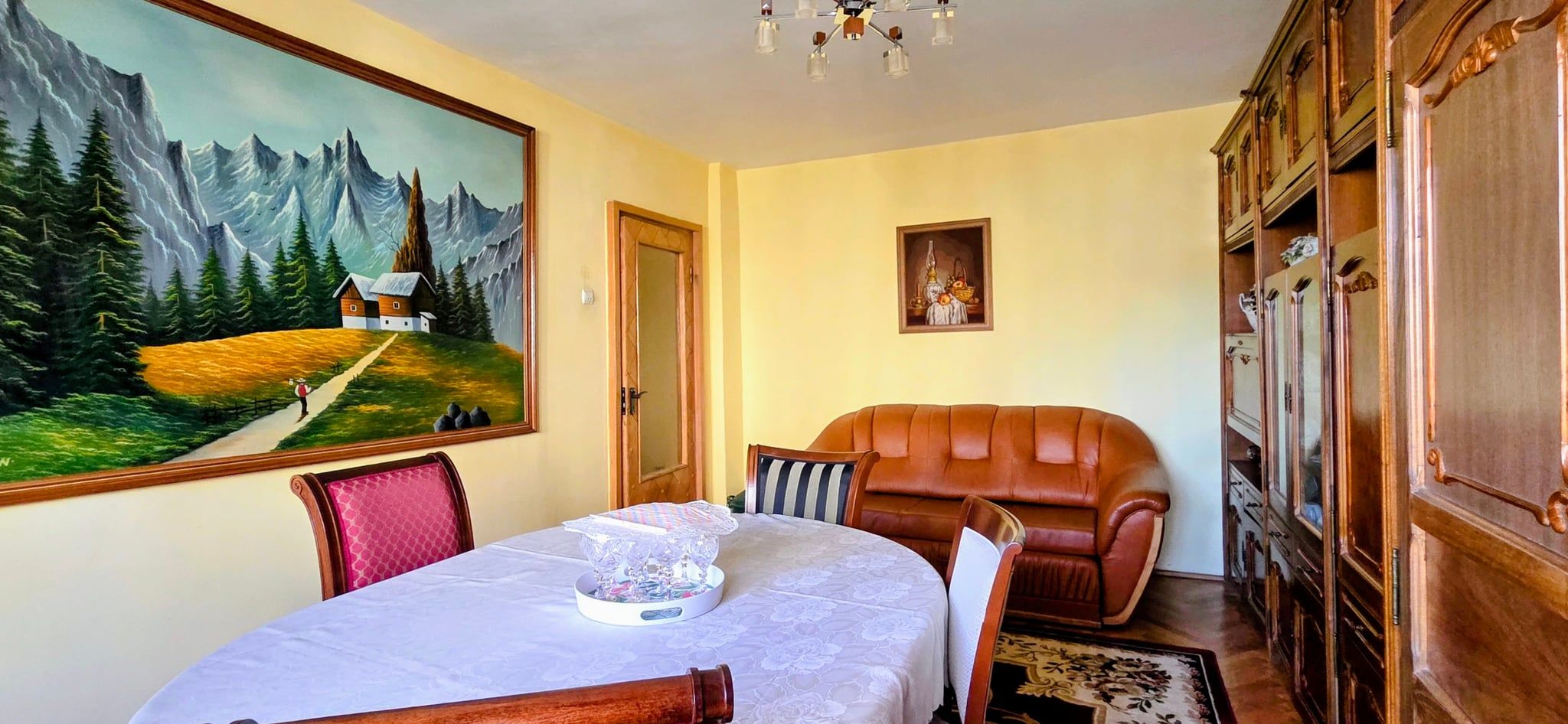 Apartament 3 camere, 65mp, lift, parcare, strada Calea Florești 