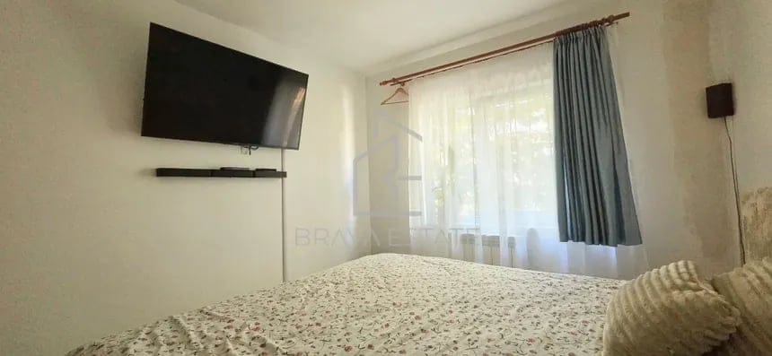 Apartament 4 camere, 2 băi, 2 balcoane, intermediar, zona Plopilor  - 7