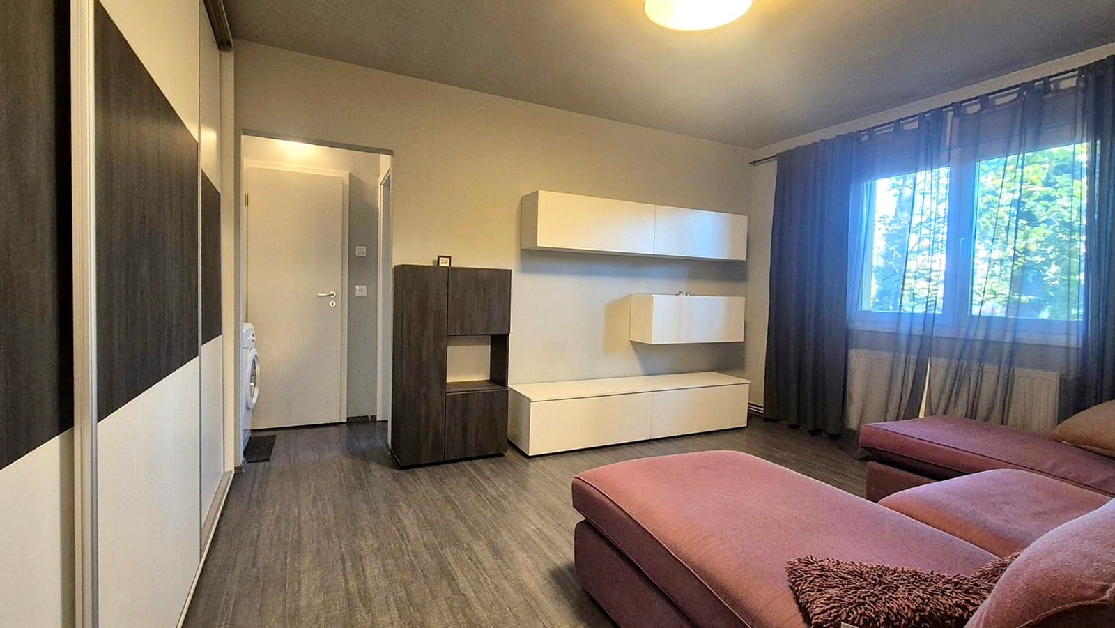 Apartament mobilat si utilat, ideal investitie. ZERO comision.