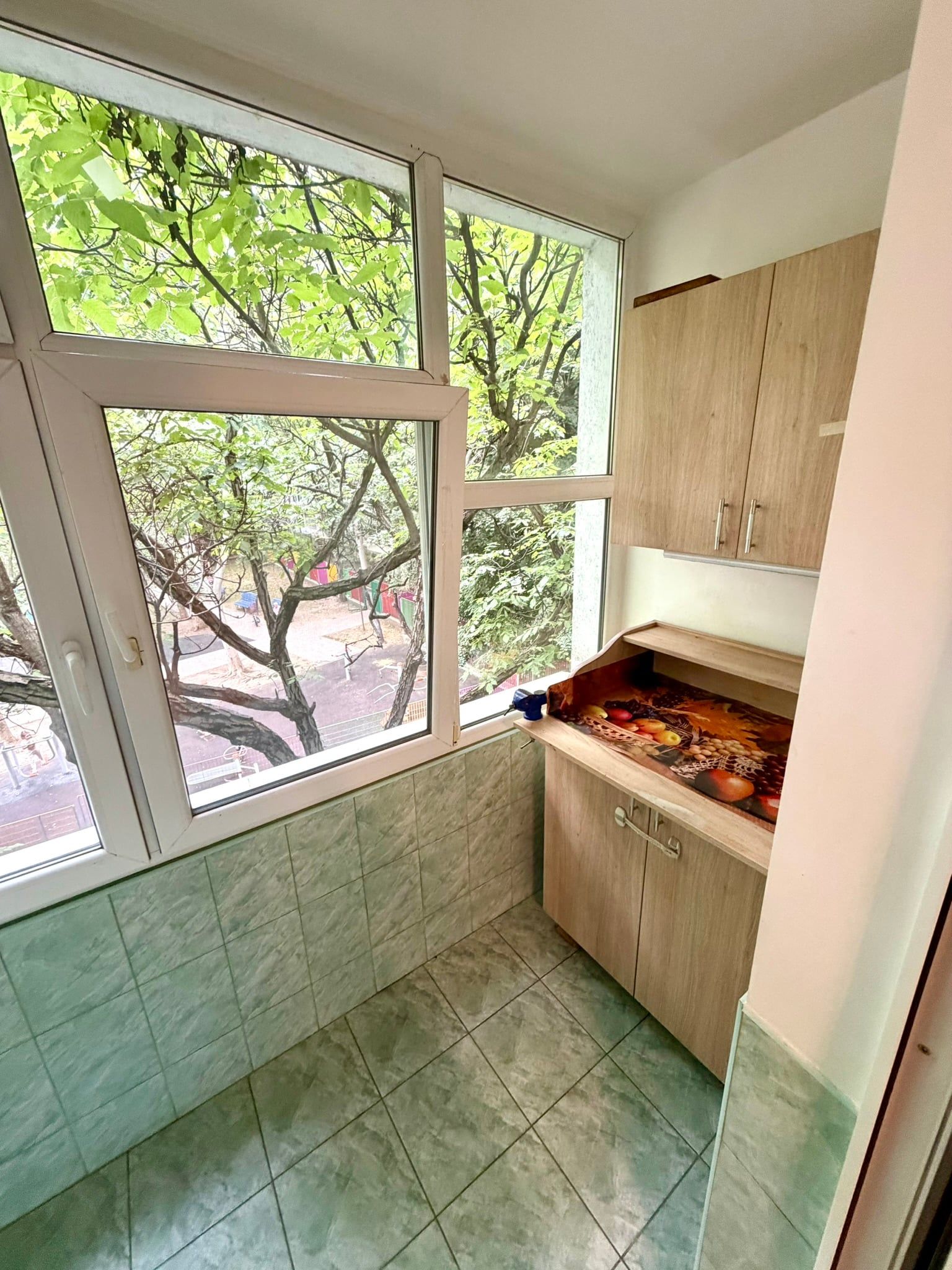 Proprietar | 3 camere | Renovat | Berceni | P-ta Covasna | Bloc 4 etaje reabilitat - 4